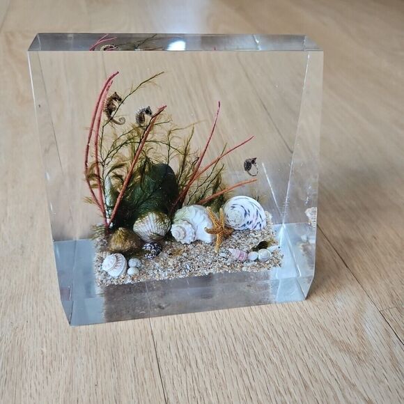 PAIR -ClearFloat Lucite/Acrylic Bookends | Under the Sea, Seahorse, Shells, Sand - Picture 5 of 8
